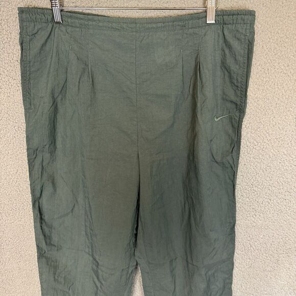 Vintage Nike Pants Mens L Green Nylon Lightweight Track Jogger Windbreaker - Picture 2 of 7